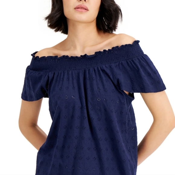 🌸NEW Anthropologie | Embroidered Off Shoulder top S‎ - Picture 1 of 9